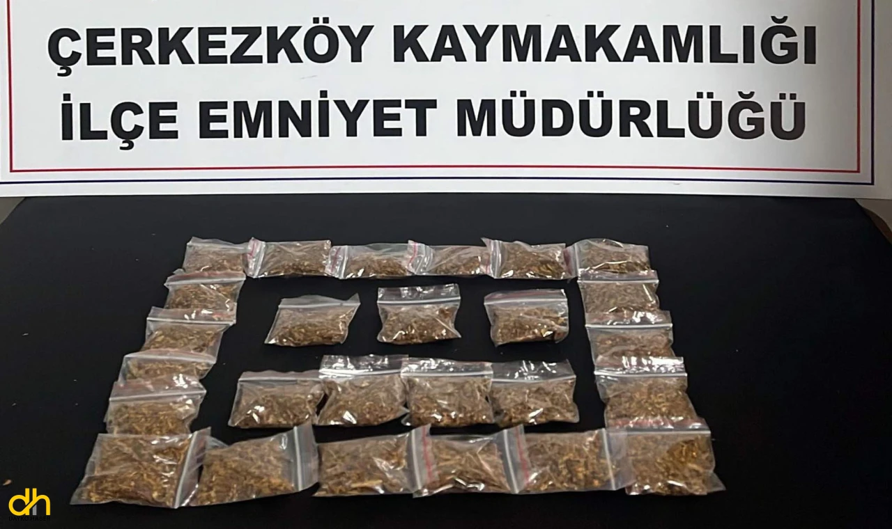 Çerkezköy’de Motosikletle Uyuşturucu Satan 2 Şüpheli Yakalandı