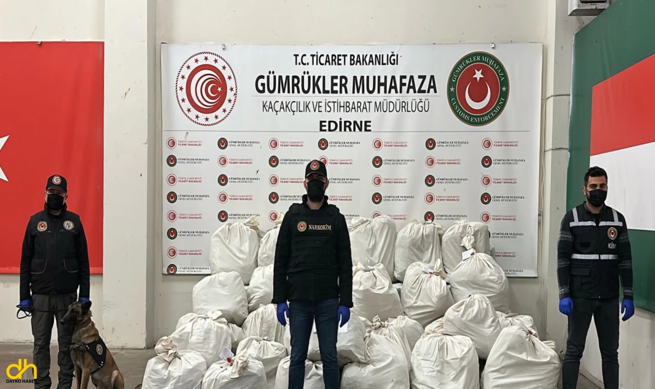 Kapıkule’de Bir TIR’da 492 Kilo Uyuşturucu Ele Geçirildi
