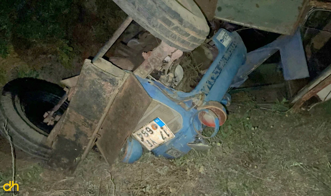 Devrilen traktörün altında kalan sürücü yaşamını yitirdi