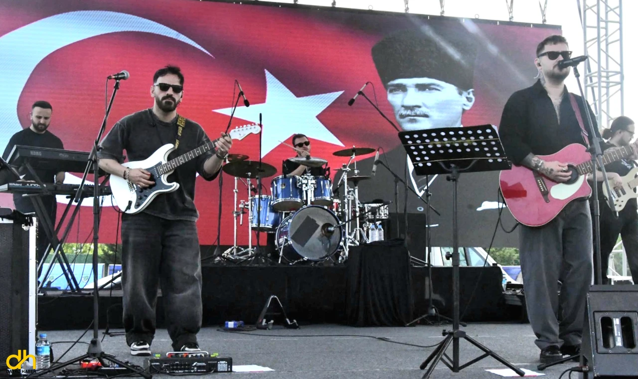 Ergene’de ‘19 Mayıs Gençlik Konseri’ düzenlendi