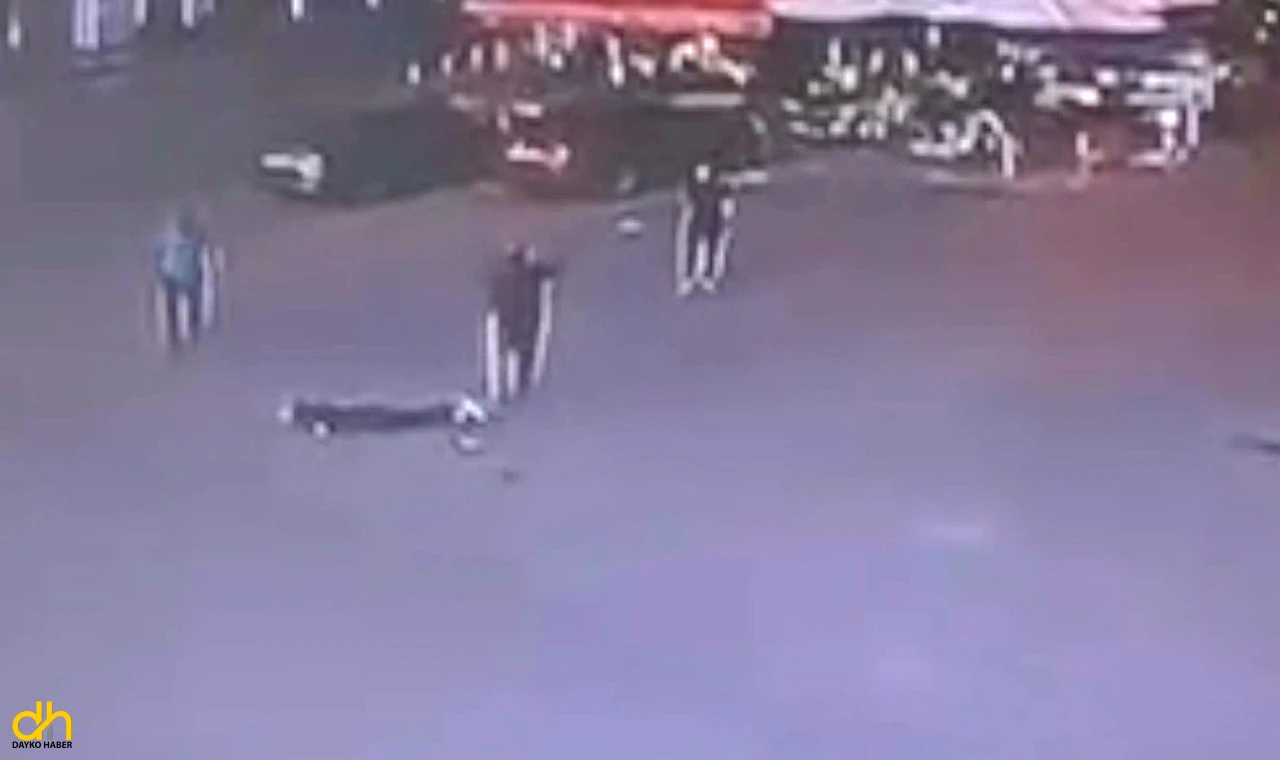 Boşanma aşamasındaki eşini 12 yerinden bıçakladı