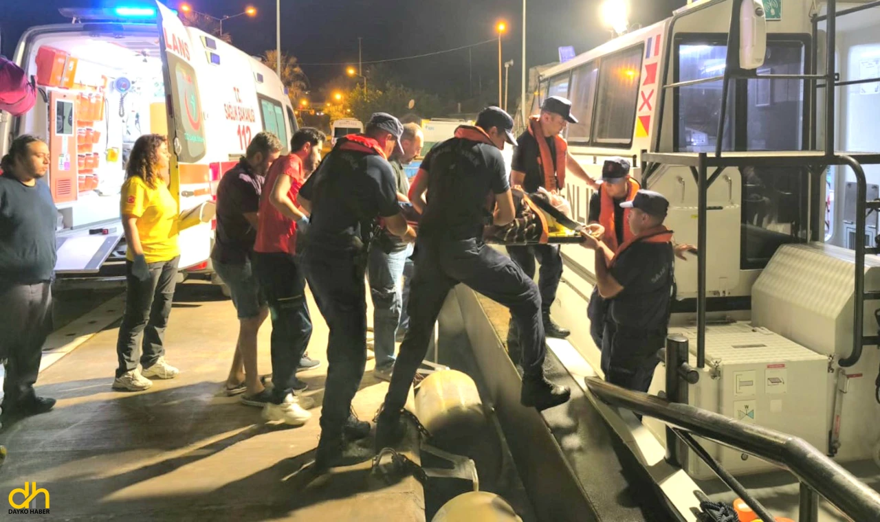 2 hasta, Sahil Güvenlik Botu'yla tahliye edildi