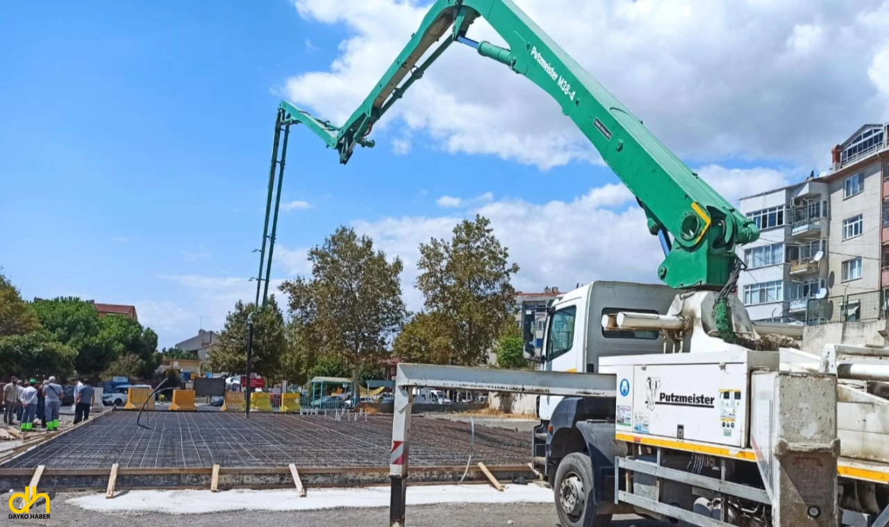 Süleymanpaşa'da, Ek Hizmet Binası ve Yaşam Kompleksinde ilk beton atıldı