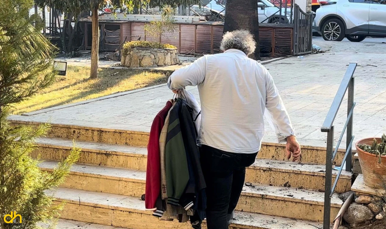 Yanan villasından geriye, dolabına astığı ceketleri kaldı