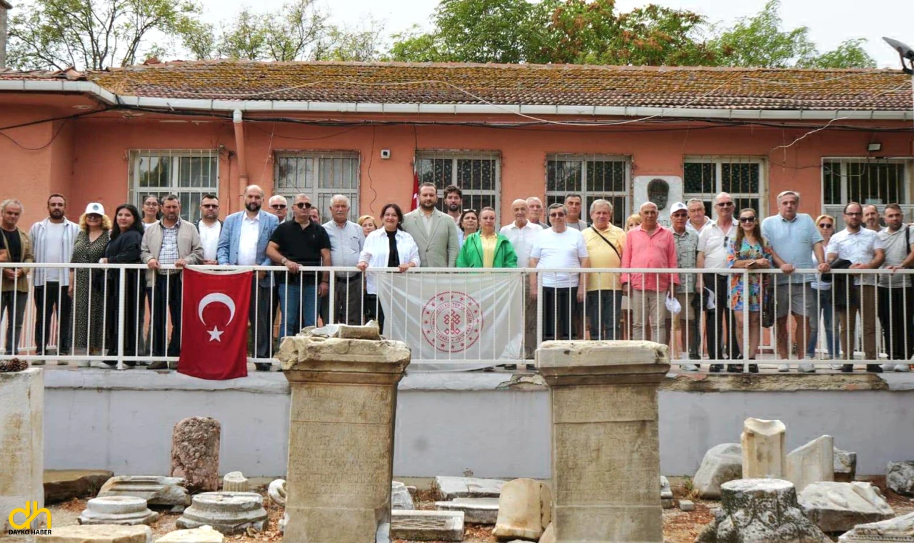Uluslararası Trakya Turizm Kültür ve Sanat Festivali’ne gelenler Perinthos’u ziyaret etti
