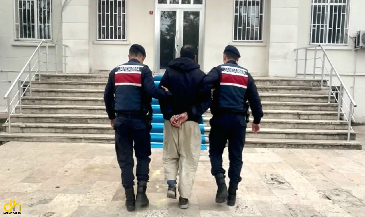 12 yıl hapis cezasıyla aranan Afgan firariyi parmak izi yakalattı