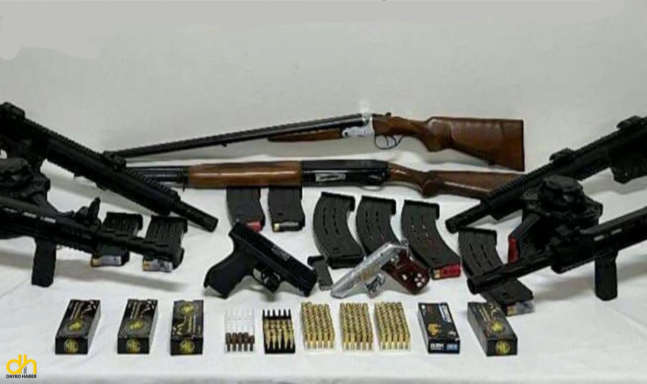 Çiftlikte ruhsatsız silah ele geçirildi, 2 şüpheli tutuklandı