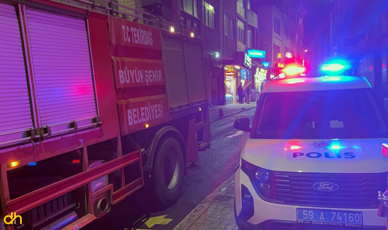 Çorlu'da metruk binada yangın çıktı