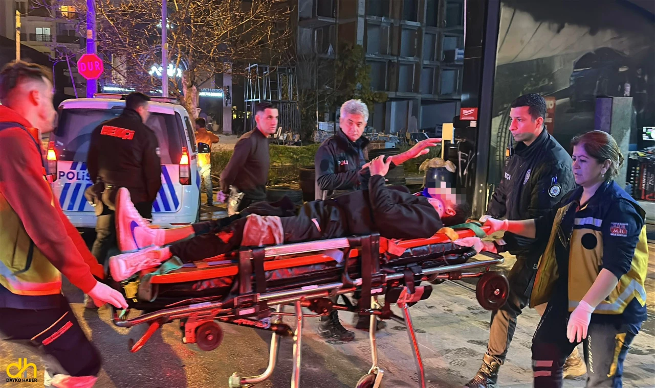 ‘Dur’ ihtarına uymayan motosikletli, polis aracına çarptı