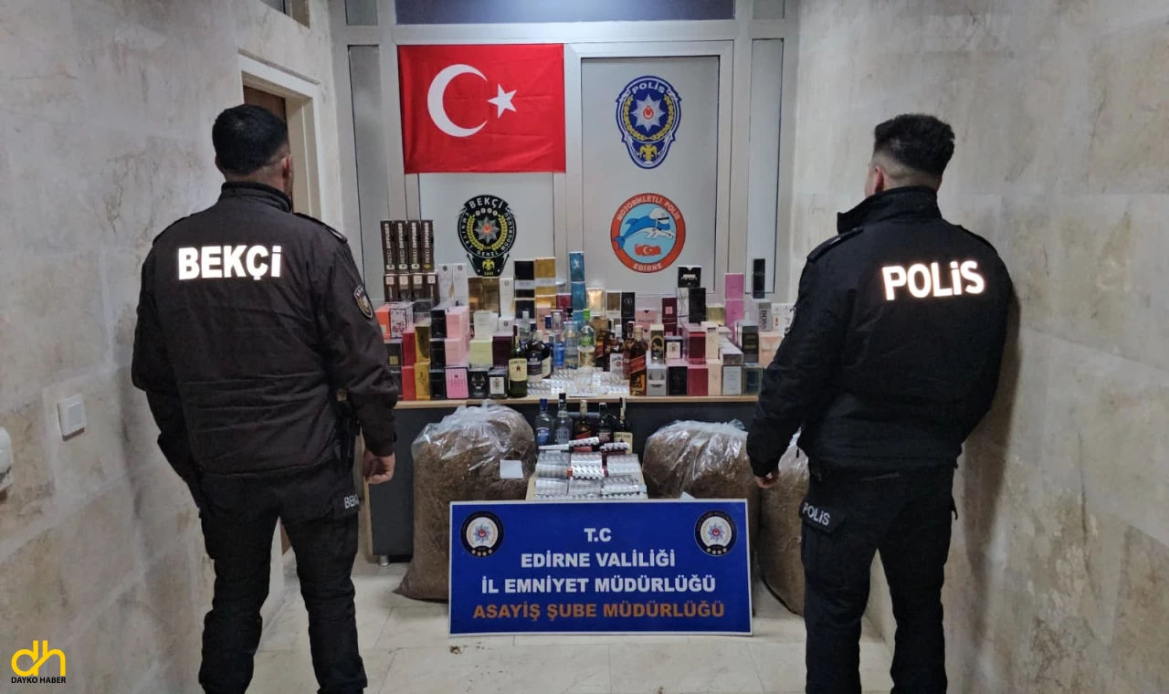 Sentetik ecza ve kaçak alkol ele geçirildi; 4 gözaltı