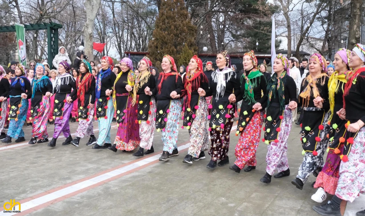 Kırklareli Dans Festivali, renkli görüntülere sahne oldu