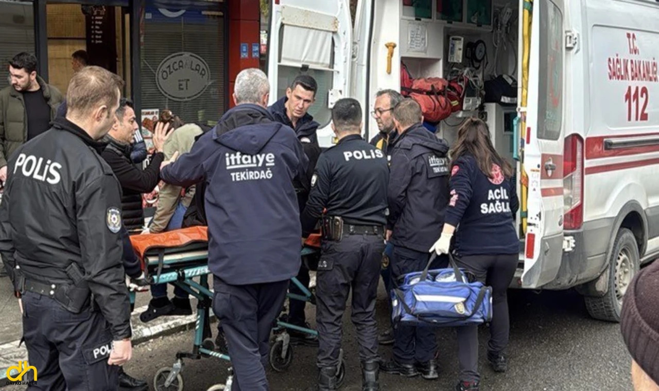 Elini kaptırdığı kıyma makinesiyle hastaneye götürüldü