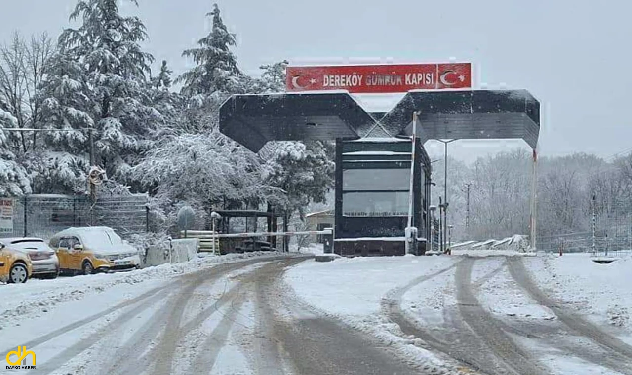 Kırklareli ve Tekirdağ'ın yüksek kesimleri beyaza büründü