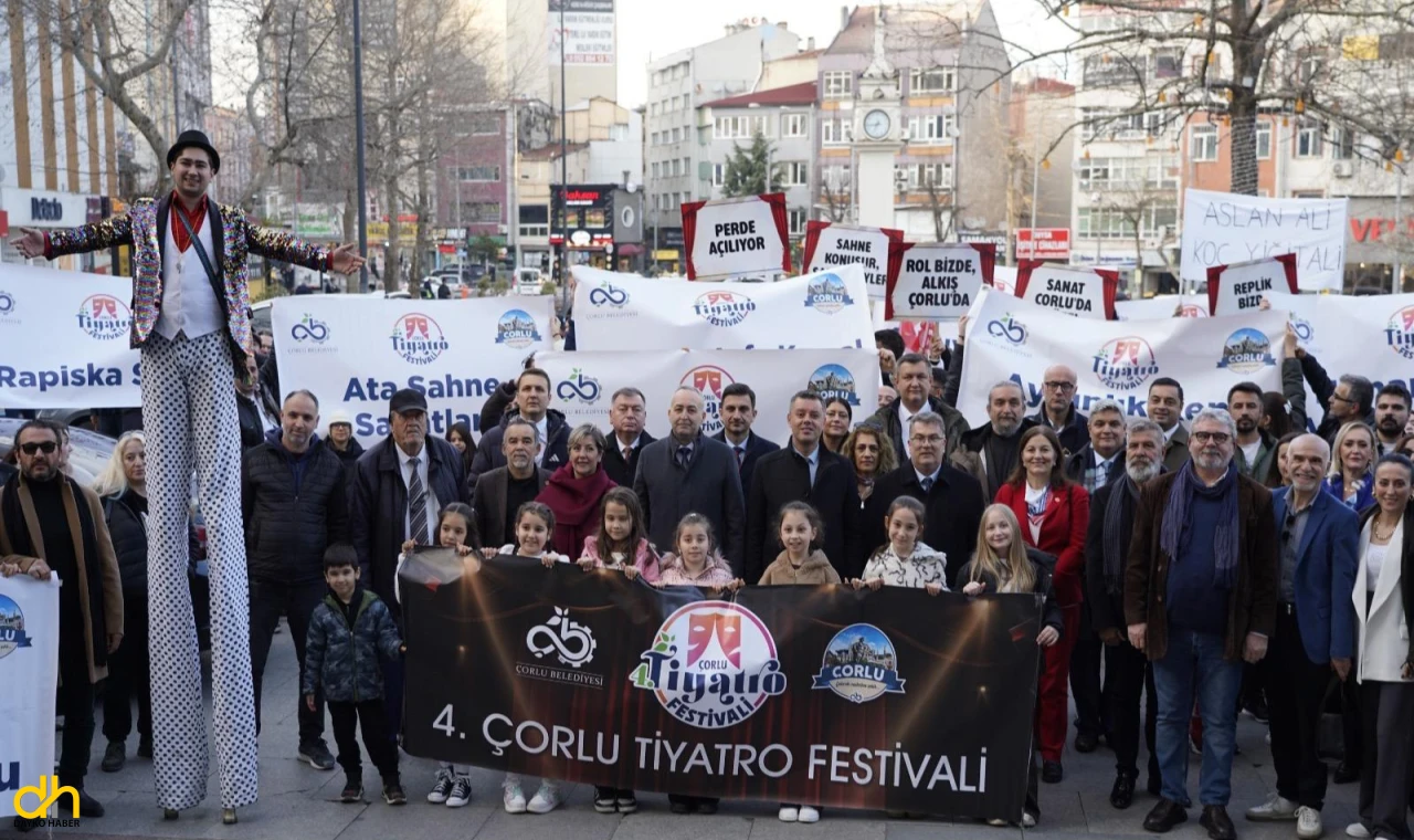 4’üncü Tiyatro Festivali başladı
