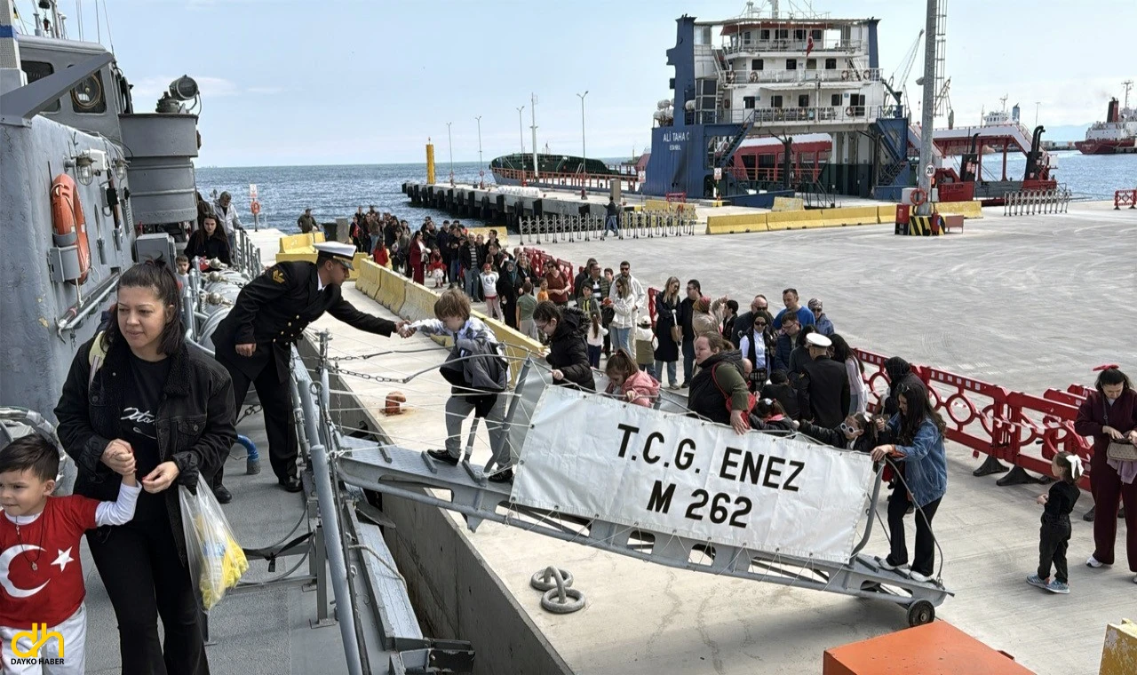 ‘TCG Enez’ gemisi, Tekirdağ’da ziyarete açıldı