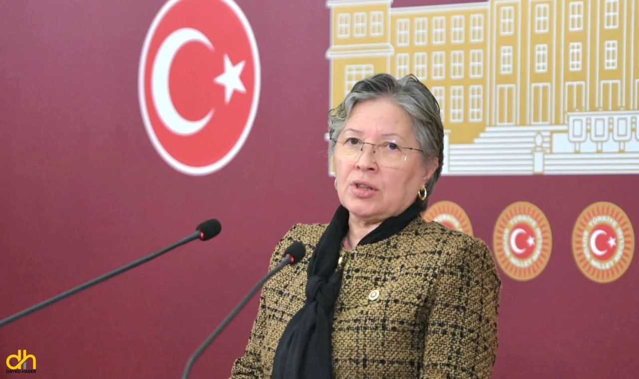 Vekil Nurten Yontar: “Gerçek gündem ekonomi”