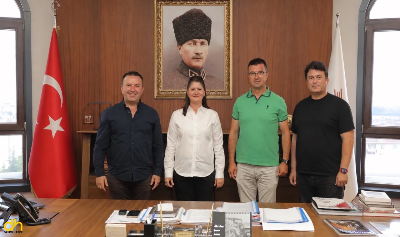 Başkan Gencan: "Basın, Kırkpınar'ın dünyaya açılan penceresidir"