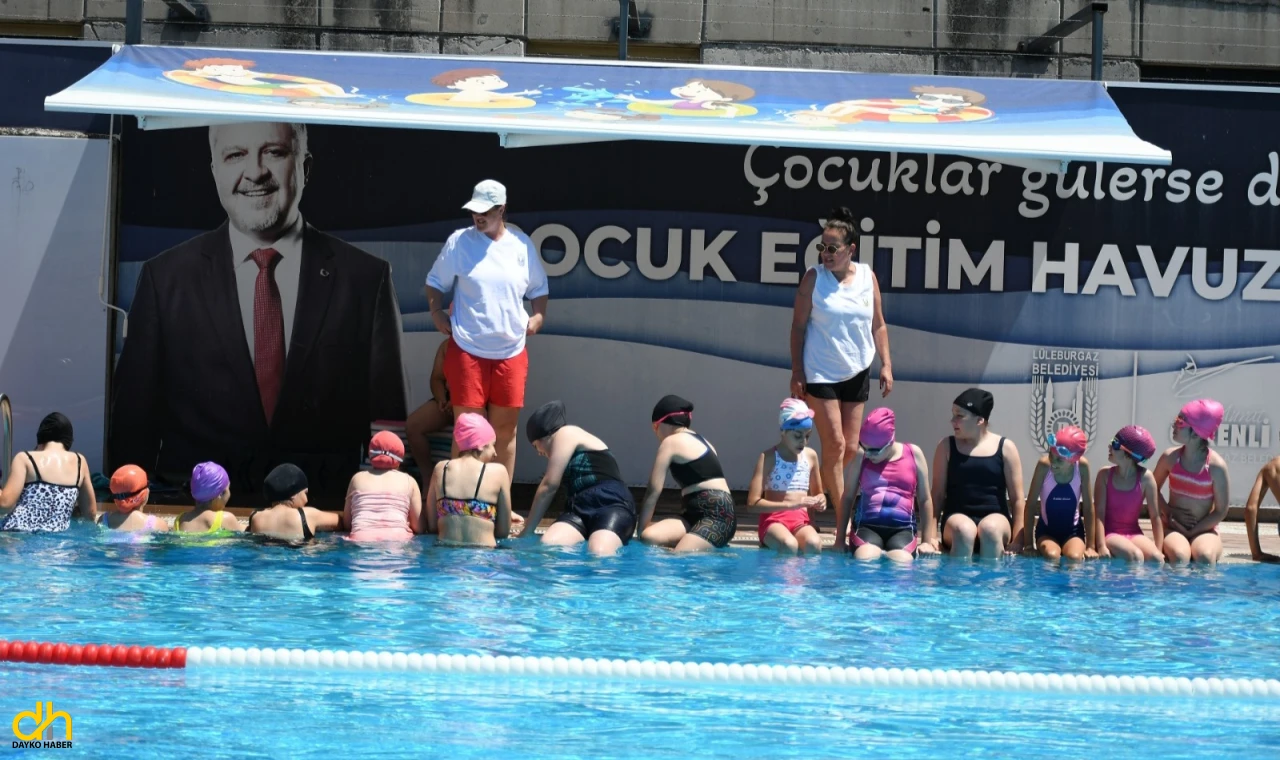 Havuzda yeni sezon başladı