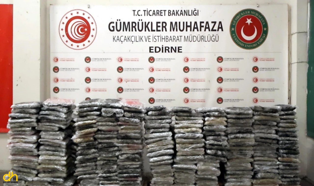 Kapıkule’de TIR’da 526 kilo uyuşturucu ele geçirildi