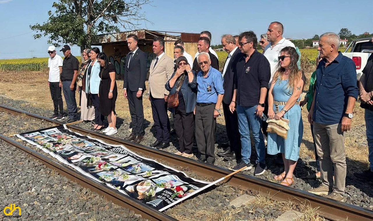 Tren kazasında yaşamını yitiren 25 vatandaşımız için anma töreni düzenlendi