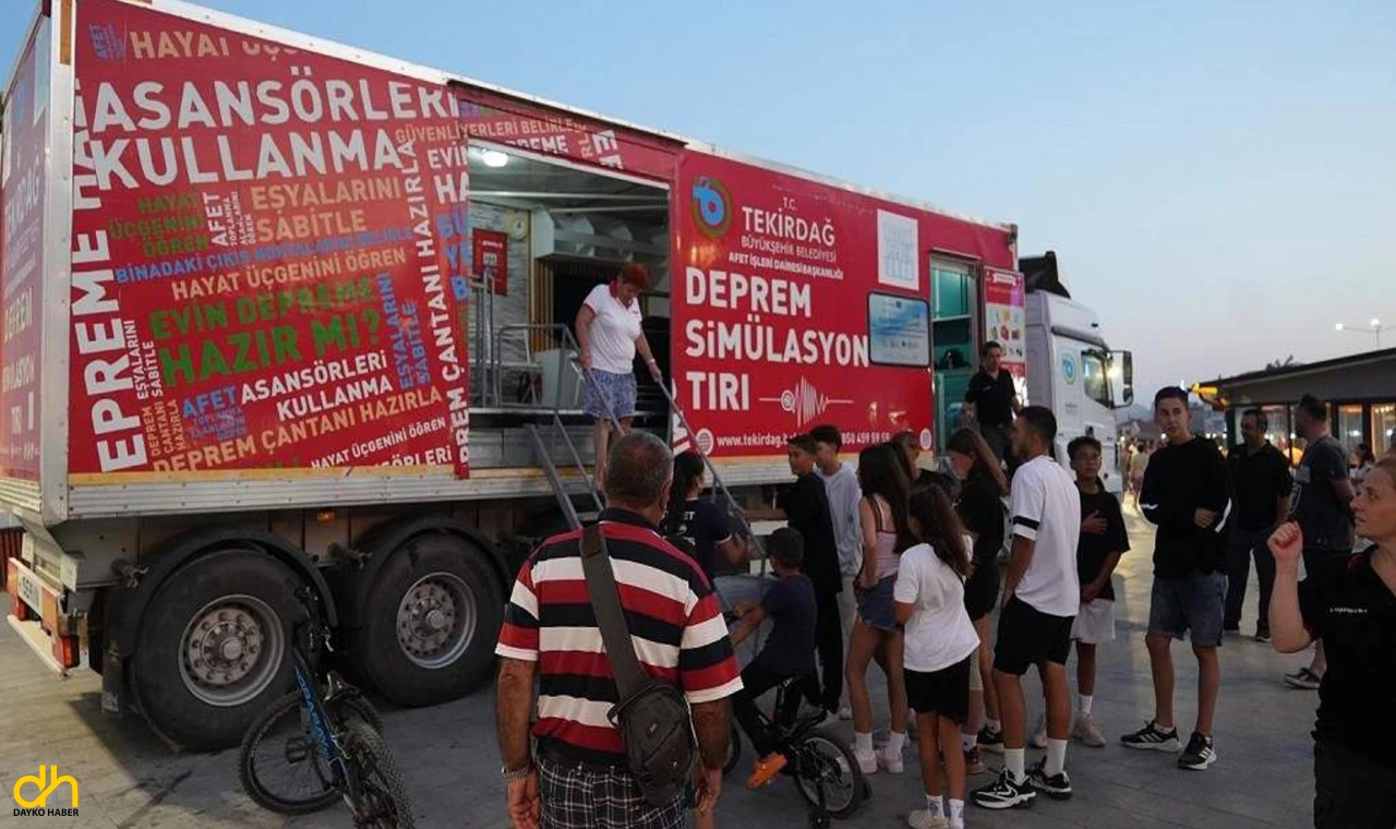 Mürefte depreminin yıldönümünde deprem eğitimi düzenlendi