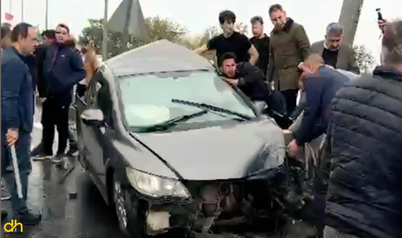 Direğe çarpan otomobilin sürücüsü yaralandı