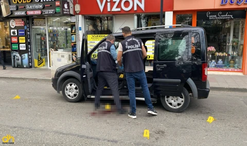 Kırmızı Işıkta Beklerken Silahlı Saldırıya Uğradı