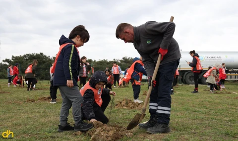 Yeşil Bir Dünya İçin Fidan Dikim Etkinliği Gerçekleştirildi