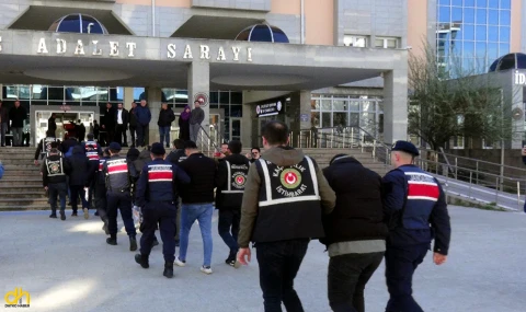 Rüşvet Operasyonunda Gözaltına Alınlar Adliyeye Sevk Edildi