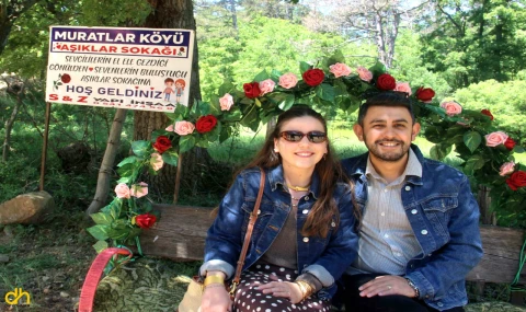 ‘Aşıklar Sokağı’ gençlerle doldu