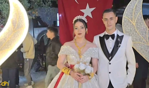 Böyle takı merasimi görülmedi!