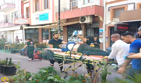 Çay ocağında oturan husumetlisini bıçakladı
