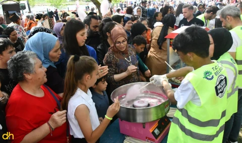 Ergene’de anneler günü etkinliğine yoğun ilgi