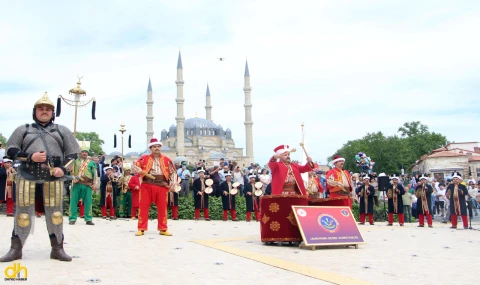 ‘İstanbul’un Fethi Edirne’den Başlar’ etkinlikleri başladı