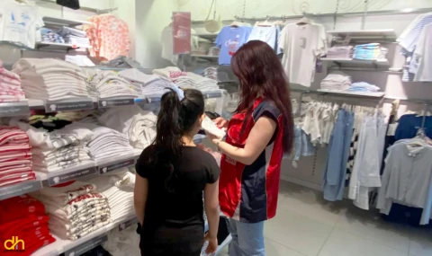 Vakıflar Bölge Müdürlüğü, 271 çocuğa bayramlık kıyafet dağıttı