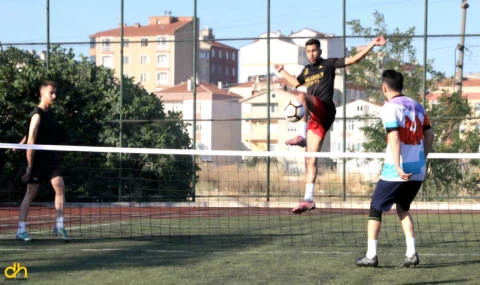 Ayak Tenisi Turnuvasının kazananı belli oldu