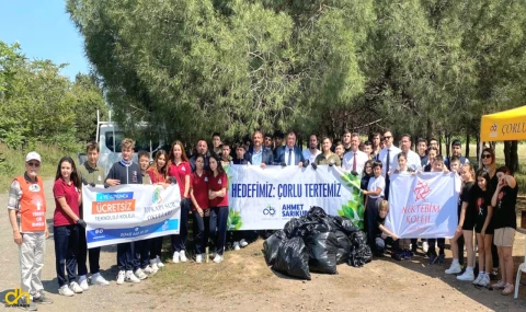 Çorlu’da öğrencilerden çevre temizliği
