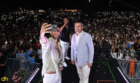 Festival coşkusu Simge ve Reynmen konserleri ile zirveye çıktı