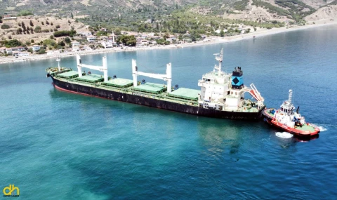 Karaya oturan kuru yük gemisinde inceleme başlatıldı