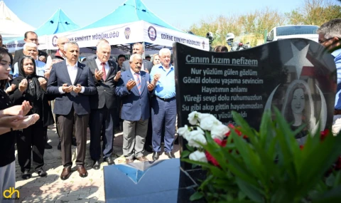 Şehit polis memuru Özsoy, kabri başında anıldı
