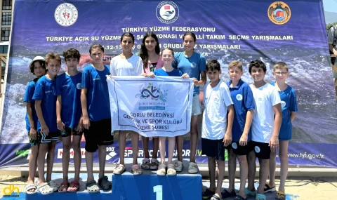 Çorlulu 3 yüzücü millî takım kadrosuna seçildi
