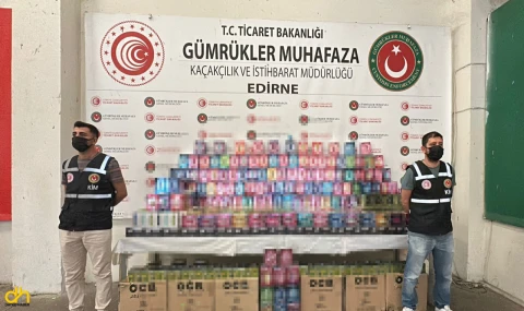 TIR,'da 3193 kaçak elektronik sigara ele geçirildi