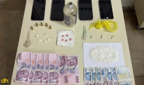Üzerlerinde uyuşturucu ele geçirilen 3 şüpheli gözaltında