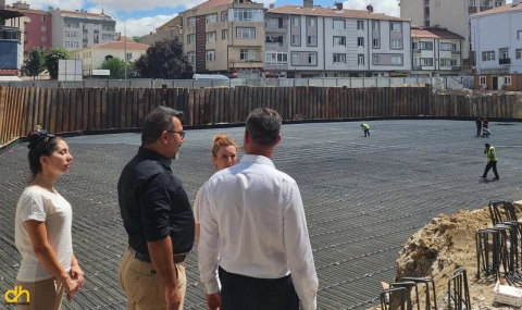Başkan Sarıkurt, otopark inşaatını inceledi