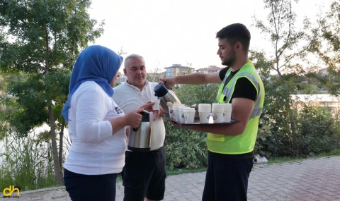 Ergene’de, ‘Muhabbet sizden, çaylar kahveler Müge Başkan’dan