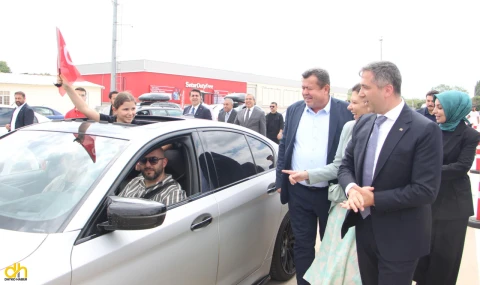 Sırakaya, “Gurbetçiler, 10 milyar doların üzerinde katkı sağladı”