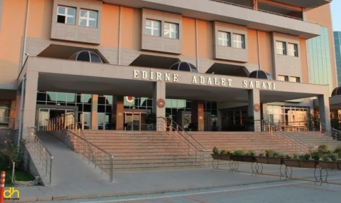 Kiraladıkları otomobil ile yurt dışına kaçmak isteyen 4 şüpheli yakalandı