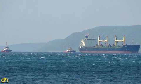 Malta bayraklı gemi, Çanakkale Boğazı’nda arıza yaptı