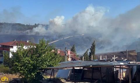 Ot yangınında fabrikaları duman kapladı, işçiler evlerine gönderildi