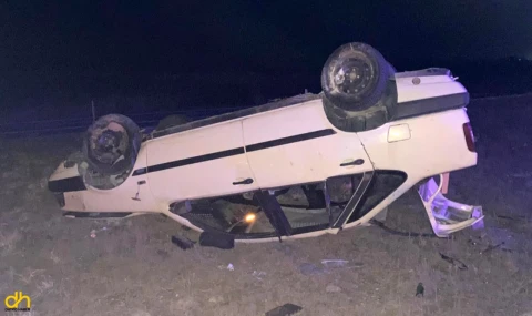 Alkollü sürücülerin karıştığı 2 ayrı trafik kazasında 5 kişi yaralandı